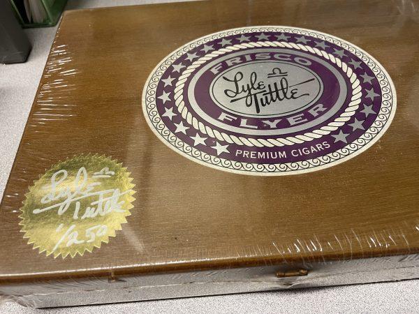 Lyle Tuttle "Frisco Flyer" Memorabilia Cigars #1/250 - Image 3