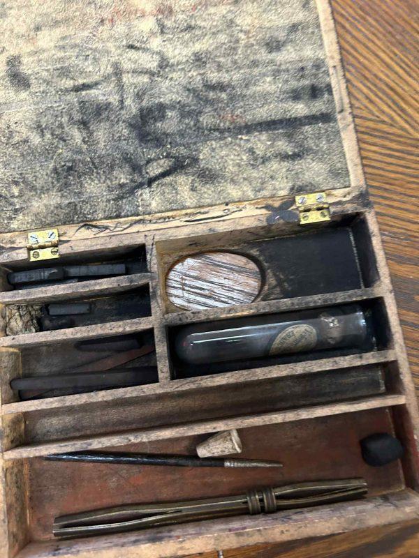 Percy Waters 1930‘s Tattoo Artist Complete Travel Kit- Happiness It`s In The Head - Image 15