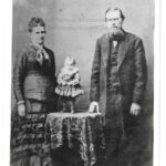 Dudley Foster 1880 with Parent-World`s Smallest Boy - 5 years old 5lbs