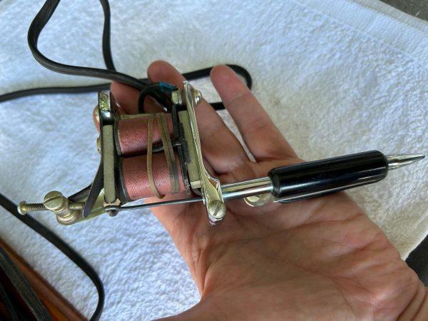 1950’s Owen Jensen Animal Marker with Power Supply - Image 6